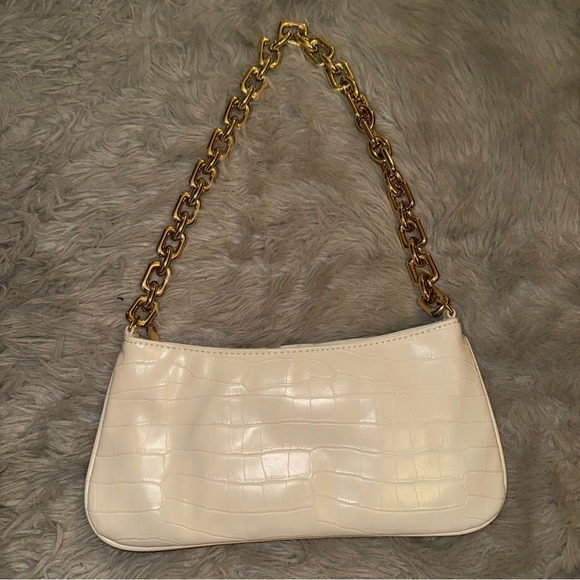 Zara CHAIN STRAP ANIMAL EMBOSSED SHOULDER BAG ivory - Picture 8 of 9